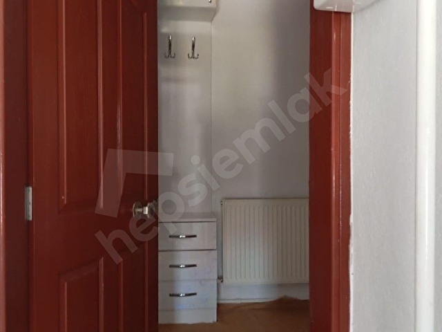 Aydınlıkevler Mahallesi Fen Lisesinin altında 2+1 Kiralık Daire - Görsel 4