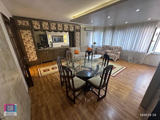 Çekirgede Türk Hamamlı | Eşyalı 125 m² Geniş 2+1 Kiralık Daire - Görsel 4