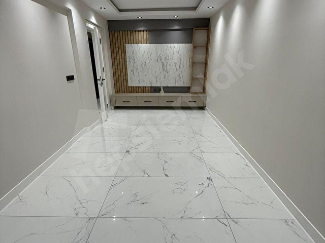 SIRAKAPILAR DA SATILIK KOMPLE YENİLENMİŞ DAİRE FIRSATI - Görsel 5