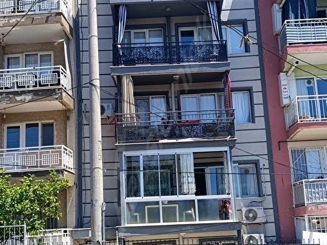 BORNOVA İNÖNÜ MAH. ANACADDE ÜZERİ YENİ YAPILI 3+1 DAİRE
