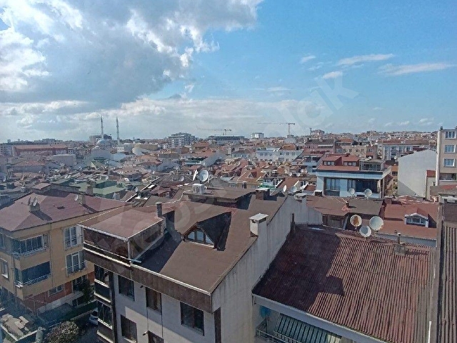 YEŞİLOVADA 2+1 MÜKEMMEL MANZARALI HİSSELİ TAPU DAİRE - Görsel 10