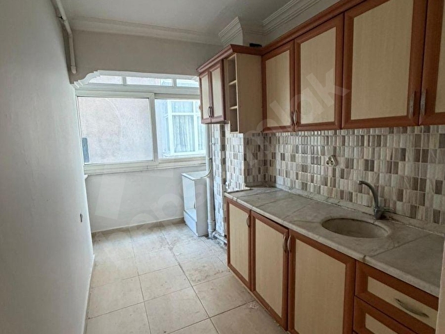 ARAPHASAN MH İZMİRSPOR METRO YAKINI DOĞALGAZLI KİRALIK DAİRE 2+1 - Görsel 11