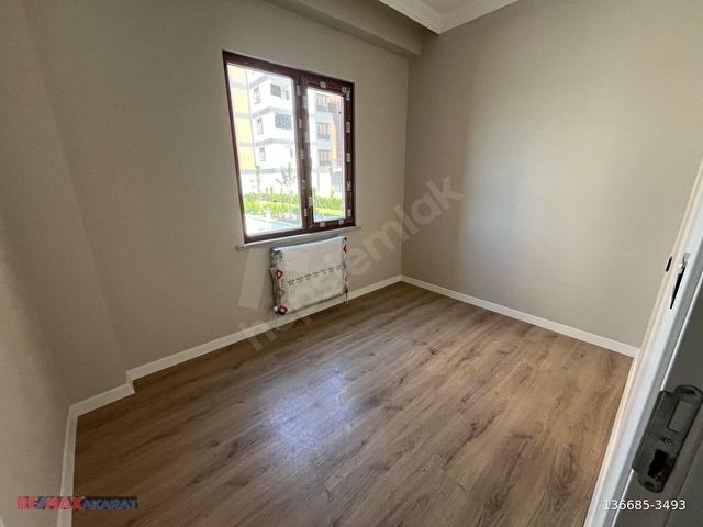 ARNAVUTKÖY TAŞOLUKDA SİTE İÇERİSİNDE SIFIR SATILIK 2+1 DAİRE - Görsel 16