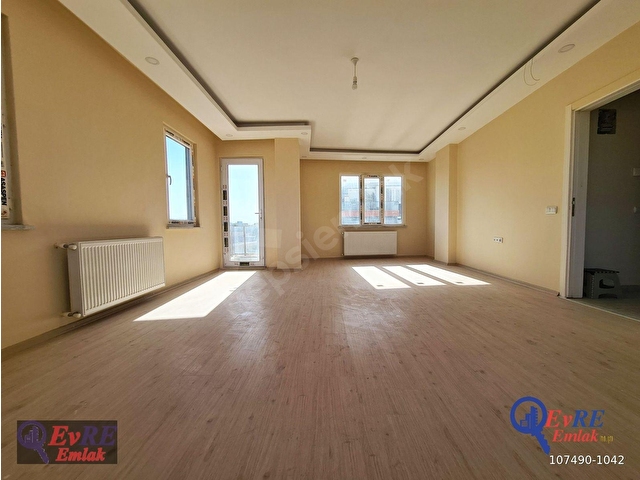 EvRE Emlaktan Gömeçte Ebeveyn Banyolu 3+1 Kiralık 4 Cephe Daire - Görsel 4