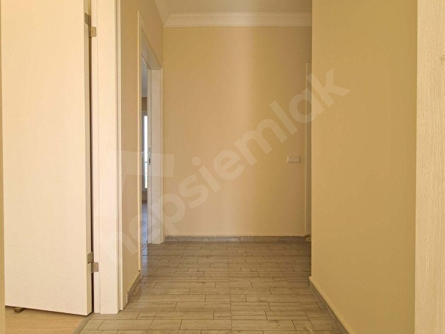 EvRE Emlaktan Gömeçte Ebeveyn Banyolu 3+1 Kiralık 4 Cephe Daire - Görsel 26