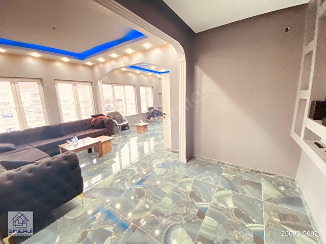 ŞİŞLİ MERKEZDE SATILIK 3+1 BÜYÜK TERASLI DAİRE - Görsel 2