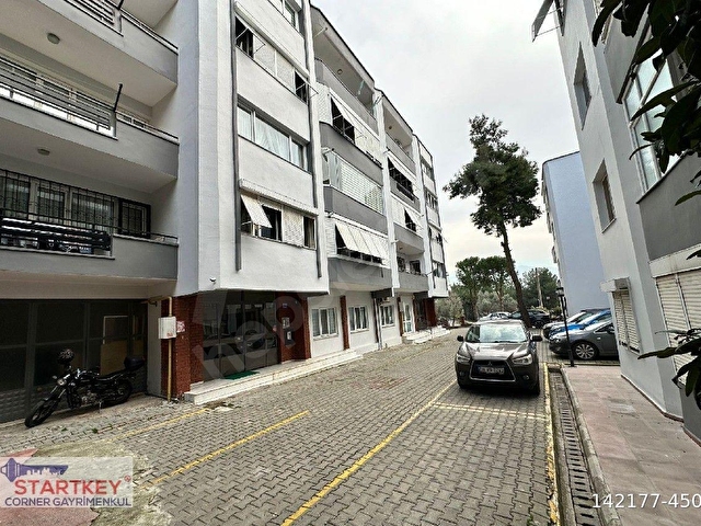 Bornova Evka 3te Satılık 3+1  Daire