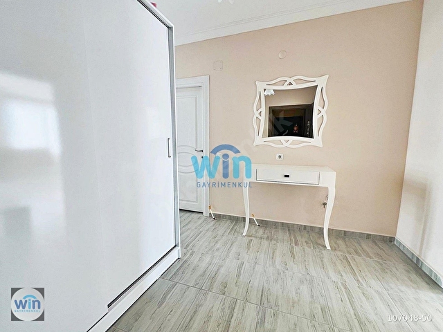 WİNDEN TÖMÜKTE DENİZE YAKIN SİTE İÇERİSİNDE GENİŞ SATILIK 2+1 - Görsel 2