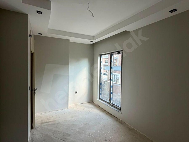 EDREMİTTE SATILIK ULTRA LÜKS DENİZ MANZARALI SİTE İÇİ VİLLA - Görsel 28