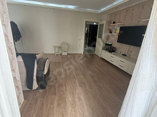 HASARSIZ! 80. YIL BULVARINDA CAZİP DAİRE - Görsel 2