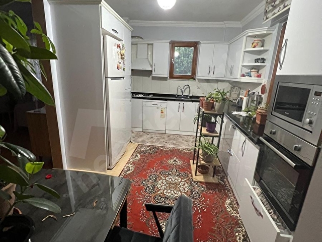 TOKAT NİKSAR DA ACİL SATILIK 3 KATLI MÜSTAKİL EV - Görsel 6