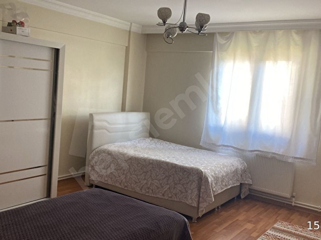 TOKAT NİKSAR DA ACİL SATILIK 3 KATLI MÜSTAKİL EV - Görsel 15