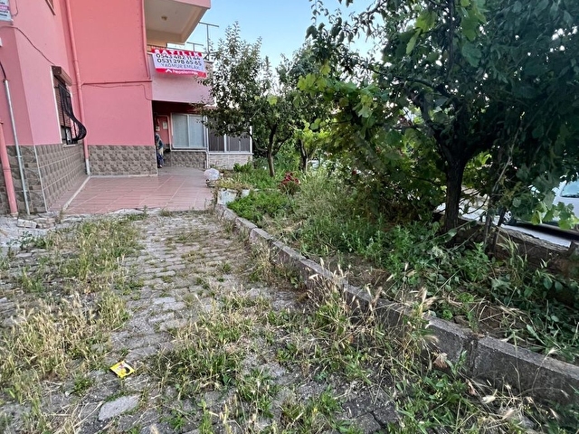 TOKAT NİKSAR DA ACİL SATILIK 3 KATLI MÜSTAKİL EV - Görsel 12