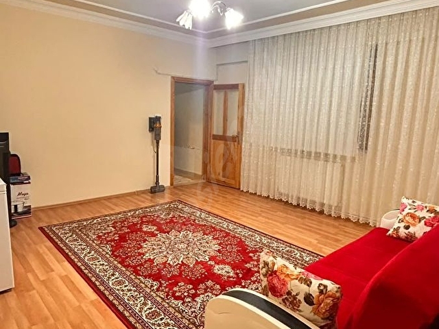 TOKAT NİKSAR DA ACİL SATILIK 3 KATLI MÜSTAKİL EV - Görsel 22