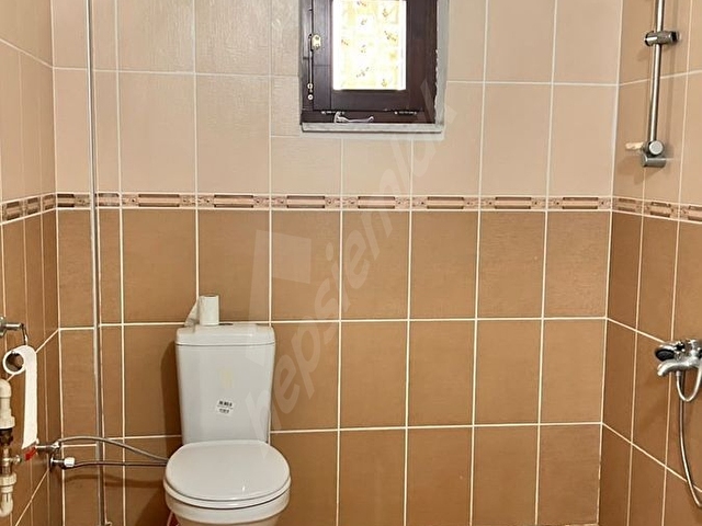 TOKAT NİKSAR DA ACİL SATILIK 3 KATLI MÜSTAKİL EV - Görsel 25