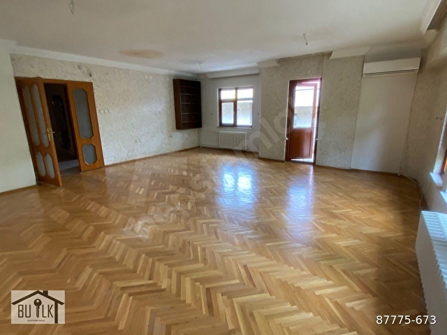 BU İLK ÖN CEPHE 5+1 DUBLEKS MERKEZİ 220M2 NET EBEVYN BANYOLU - Görsel 7