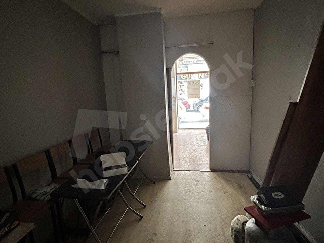 LOFÇA GAYRİMENKULDEN ŞEHİTLER MAH 30 M2 KİRALIK DÜKKAN - Görsel 7