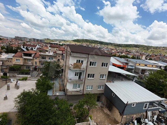 BYC GAYRİMENKULDEN SATILIK GENİŞ 3+1 BAHÇELİ DAİRE - Görsel 15