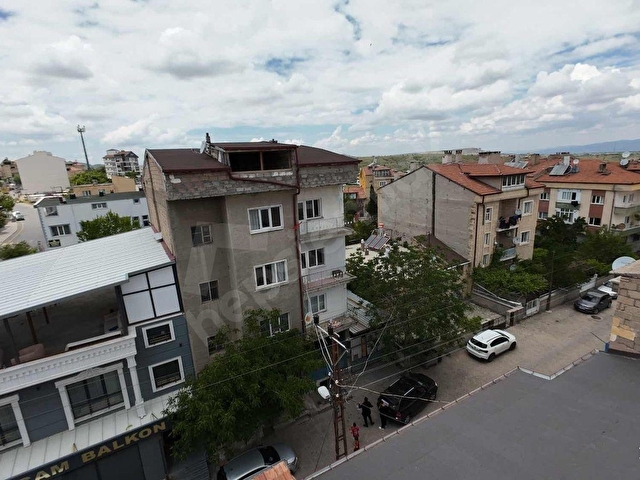 BYC GAYRİMENKULDEN SATILIK GENİŞ 3+1 BAHÇELİ DAİRE - Görsel 10