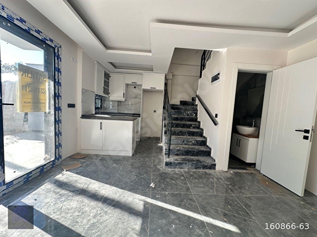 Seferihisar Ürkmez’de Denize, Merkeze Yürüme Mesafesinde Villa / Hemen Arayın.. - Görsel 6