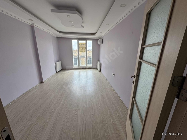 M.AKİFTE SATILIK 3+2 KULLANIŞLI GÜNEY CEPHE 150M² DUBLEKS - Görsel 3