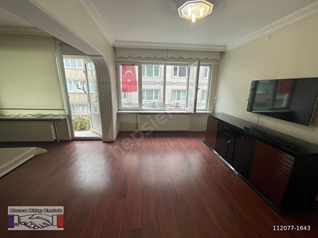 BURSA KILIÇ TAN SETBAŞI İPEKÇİLİK TE 3.KATTA SATILIK 3+1 DAİRE