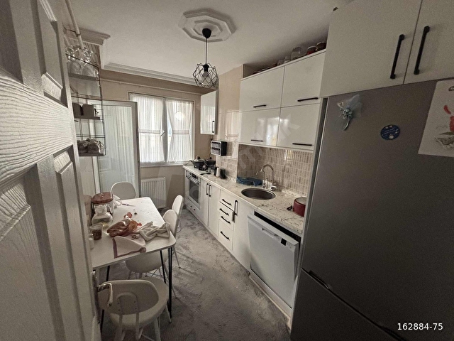 K.ÇEKMECE YENİMAHALLEDE 2+1 SATILIK DAİRE