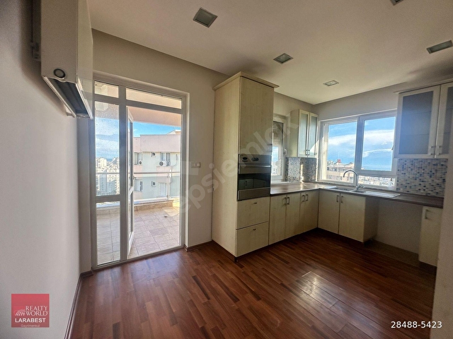 Fener Hatice Özkan Sitesi 4 + 1 Deniz manzaralı Kiralık daire - Görsel 14