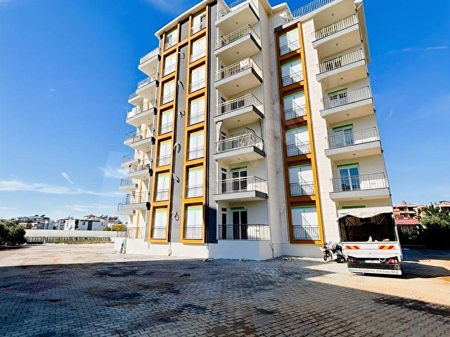 USTA GAYRİMENKULDEN KİRALIK SIFIR 3+1 DAİRE