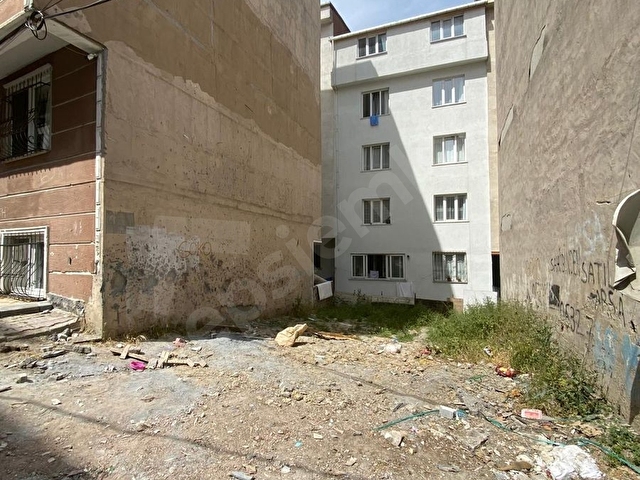 SULTANİYE MAHDE 100 M2 SATILIK ARSA
