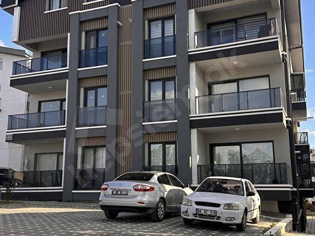 İNCEK BULVARA YAKIN BÜYÜK TİP 1+1 DAİRE 21.500 TL KİRACILI - Görsel 4