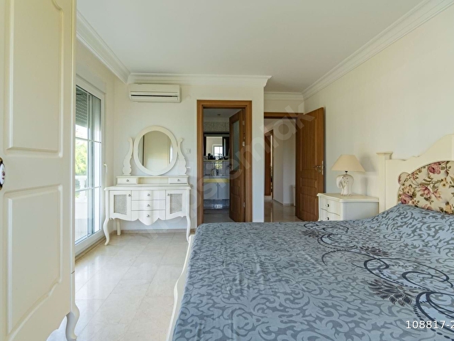 Antalya İncekumda Doğa Manzaralı Site İçerisinde satılık havuzlu Villa - Görsel 25