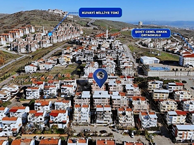 Zenith Real Estateten Satılık Kuvai Milliyede Tripleks Villa - Görsel 2