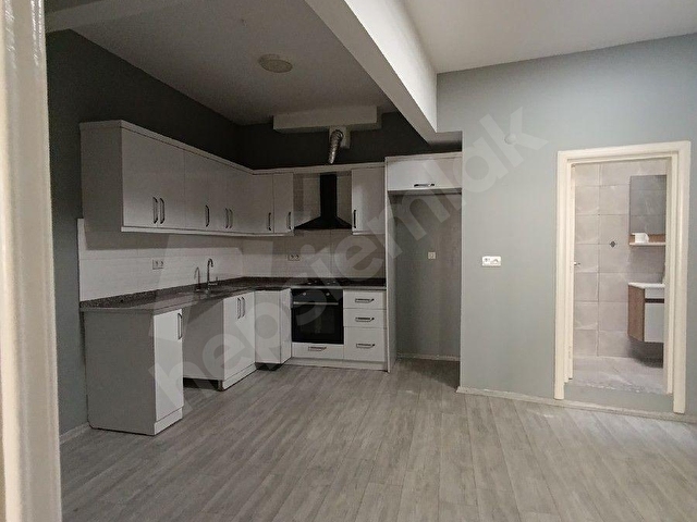 AYDIN/SÖKE KURUMSAL OFİSE UYGUN MERKEZDE DÜKKÂN ÜZERİ 2+1 TERASLI MÜSTAKİL GİRİŞ FIRSAT !! - Görsel 6