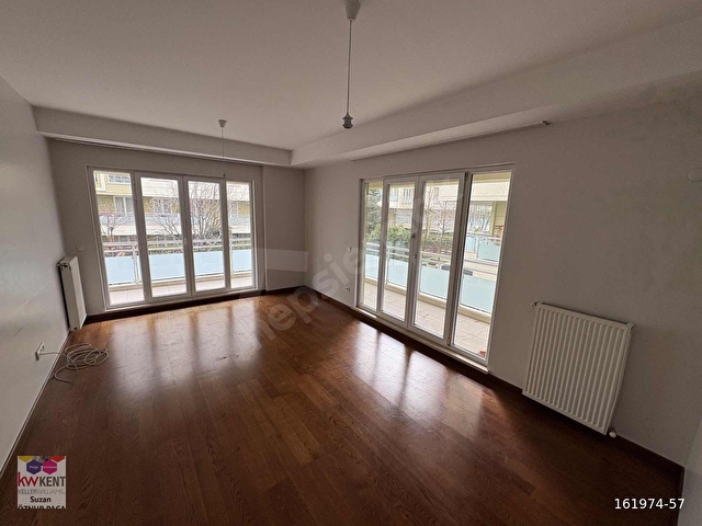 KwSuzan Mahalle İstanbul Sitesi 2+1 büyük balkon , kapalı mutfak - Görsel 25
