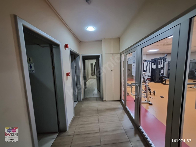 KwSuzan Mahalle İstanbul Sitesi 2+1 büyük balkon , kapalı mutfak - Görsel 3
