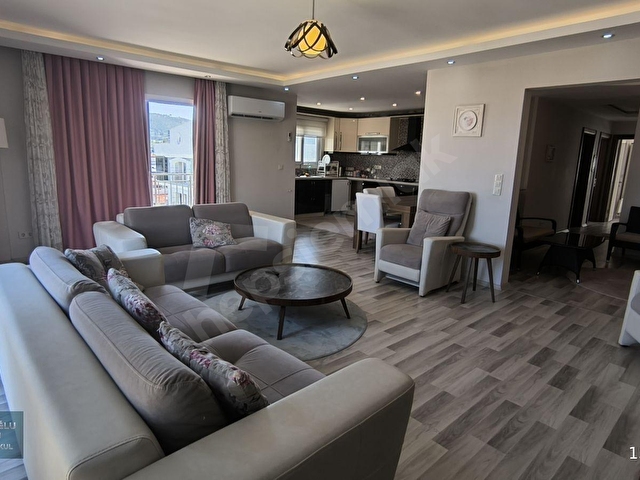GUVENLİKLİ SİTE İCİNDE DENİZ MANZARALI MASRAFSIZ DAİRE - Görsel 4