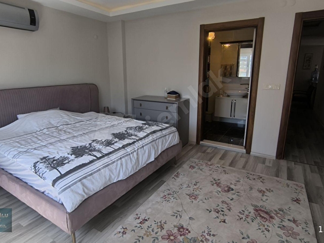 GUVENLİKLİ SİTE İCİNDE DENİZ MANZARALI MASRAFSIZ DAİRE - Görsel 20