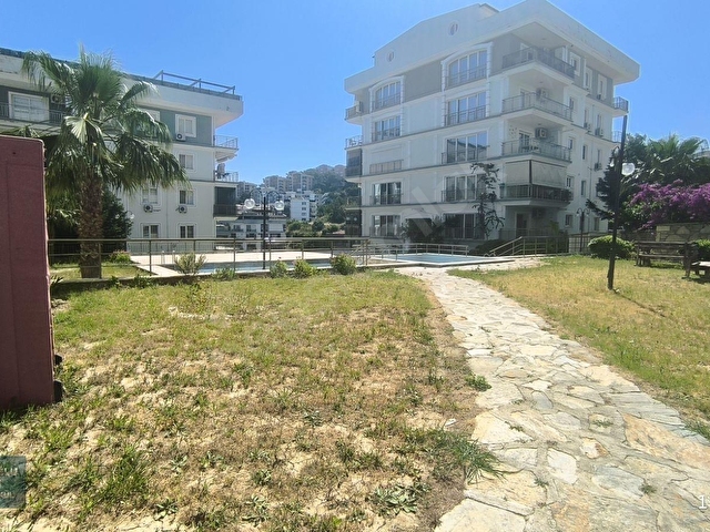 GUVENLİKLİ SİTE İCİNDE DENİZ MANZARALI MASRAFSIZ DAİRE - Görsel 25