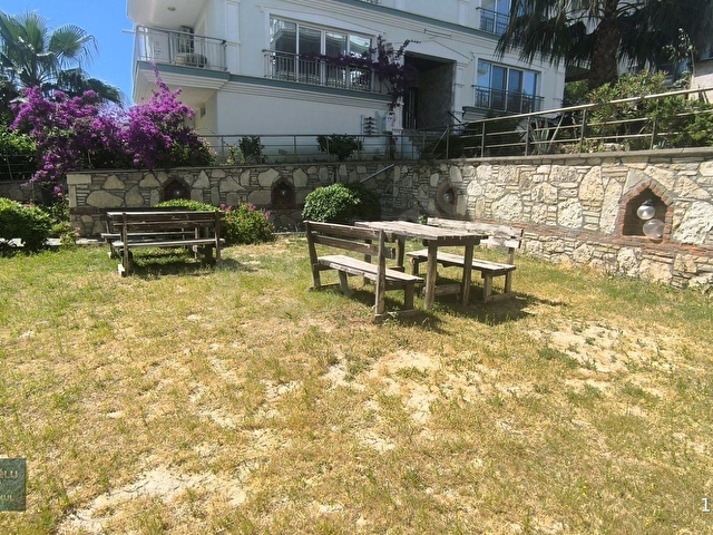 GUVENLİKLİ SİTE İCİNDE DENİZ MANZARALI MASRAFSIZ DAİRE - Görsel 24