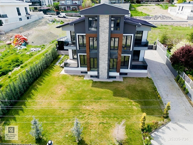 GÖLBAŞI GÜZELYALIDA MODERN MİMARİLİ, LÜKS VE AYRICALIKLI VİLLA - Görsel 10