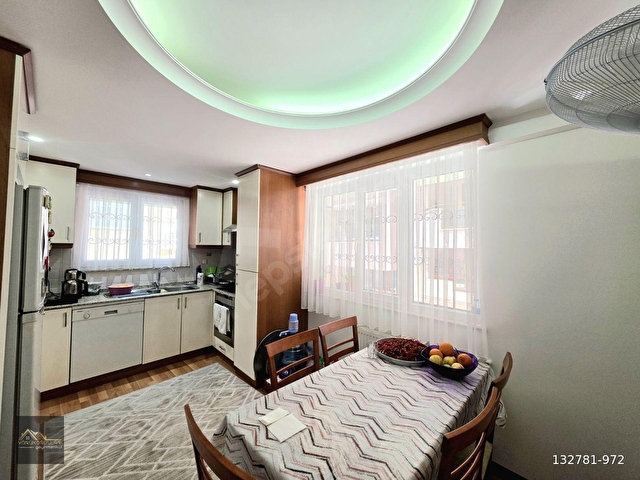 FESLEĞEN MAHALLESİNDE YENİLENMİŞ GENİŞ 3+1 DAİRE