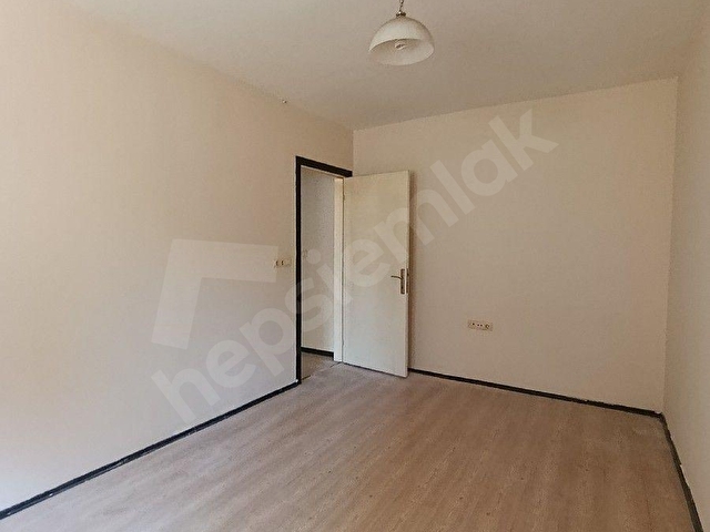 🏢 REALLIFE OFFICEDEN📍 Deliktaş Bölgesi – Deliktaş Camii Yakını🏠 1+1 Zemin Kat Apart - Görsel 9