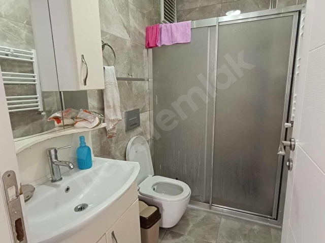 Anadolu Mahallesinde Merkezi Eşyalı 2+1 Kiralık Daire - Görsel 2