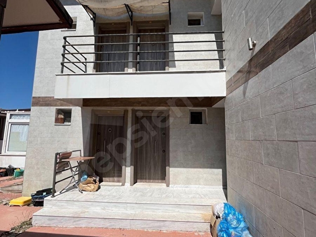 İZMİR URLA GÜLBAHÇEDE yatırıma uygun KİRA GETİRİSİ YÜKSEK 15 odalı KOMPLE BİNE - Görsel 7
