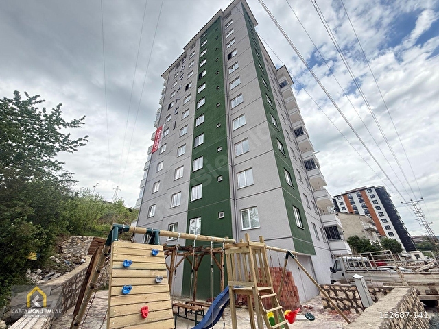 KASTAMONU EMLAK GAYRİMENKL KİRALIK YENİCADDE KONUTLARI 3+1 DAİRE - Görsel 3