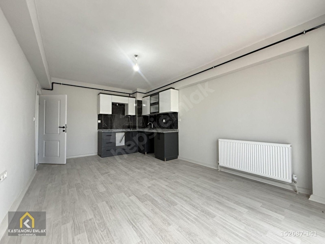 KASTAMONU EMLAK GAYRİMENKL KİRALIK YENİCADDE KONUTLARI 3+1 DAİRE - Görsel 6