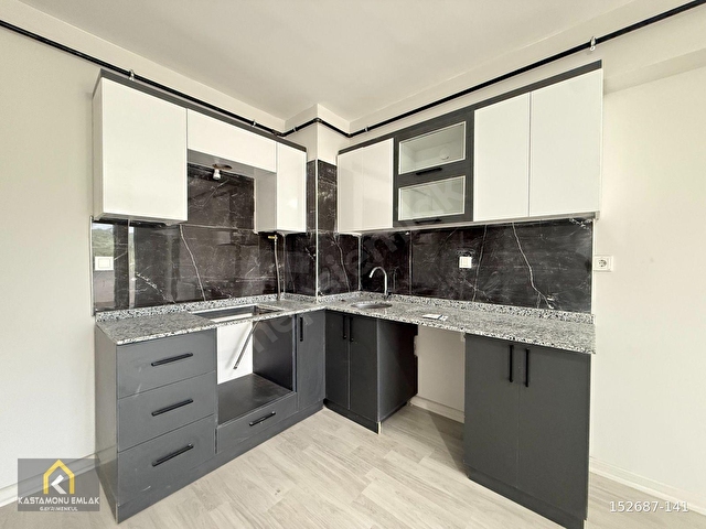 KASTAMONU EMLAK GAYRİMENKL KİRALIK YENİCADDE KONUTLARI 3+1 DAİRE - Görsel 14