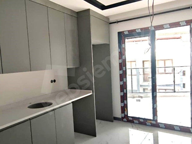 KAYALIKDA ASANSÖRLÜ YERDEN ISITMALI SIFIR HARİKA SATILIK 3 DAİRE DAİRELER 3.750.000 TLDEN BAŞLIYOR