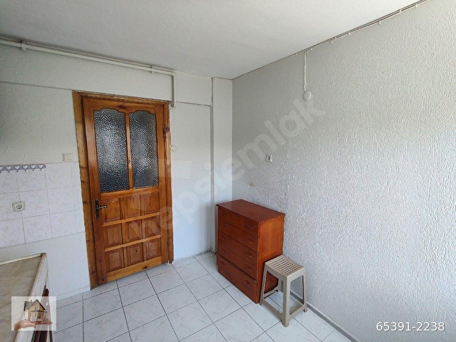 HALİL EMLAK TAN ARAKAT DOĞAL GAZLİ TEMİZ 3+1 110 M2 25 000 TL - Görsel 5